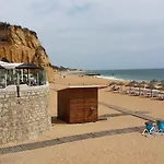 Daire Near The Albufeira